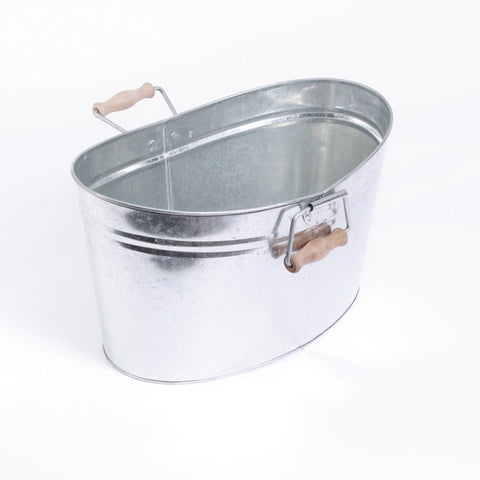 Medium Oval Galvanized Tub with Wooden Handles Rental